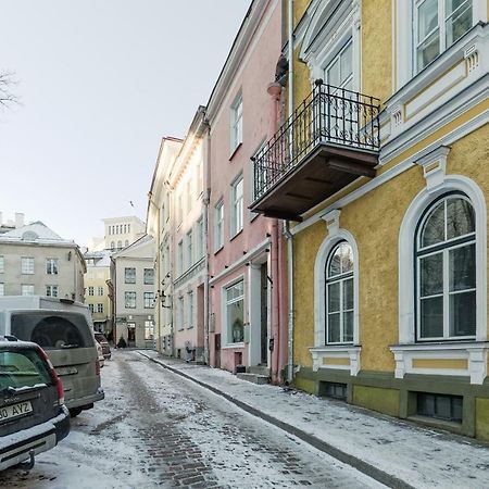 Niguliste 6 Old Town Penthouse Apartment Tallinn Bagian luar foto