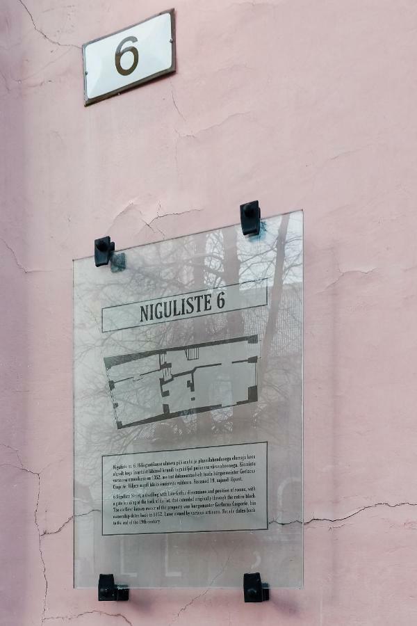 Niguliste 6 Old Town Penthouse Apartment Tallinn Bagian luar foto