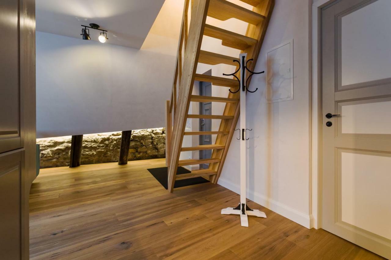 Niguliste 6 Old Town Penthouse Apartment Tallinn Bagian luar foto