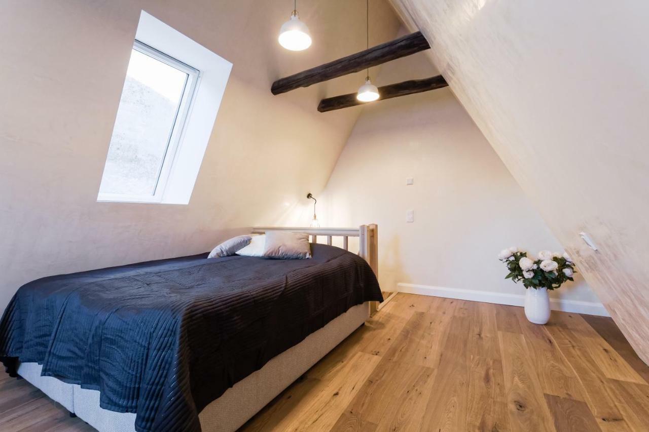Niguliste 6 Old Town Penthouse Apartment Tallinn Bagian luar foto